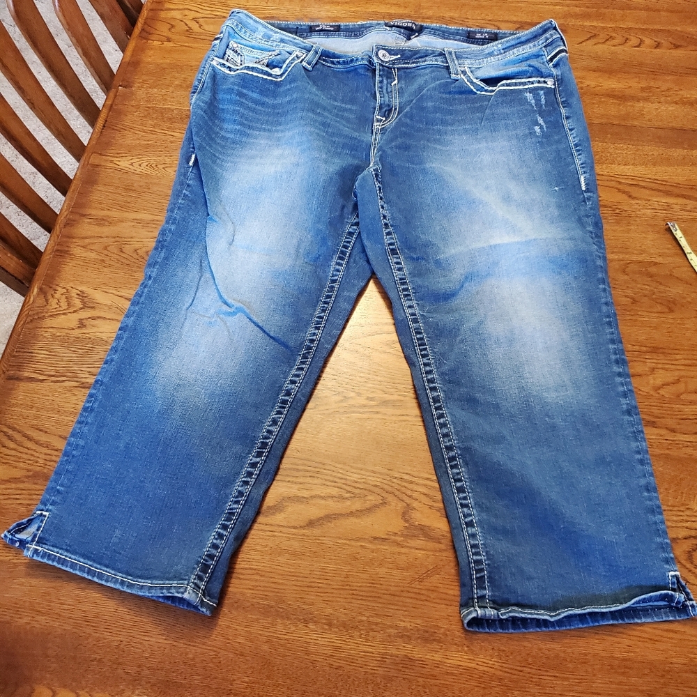 Vigoss Capri's